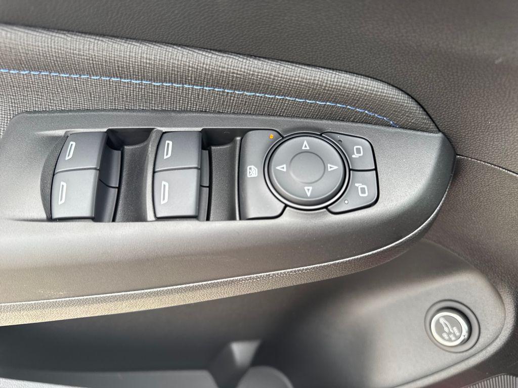 new 2026 Buick Envista car, priced at $29,997