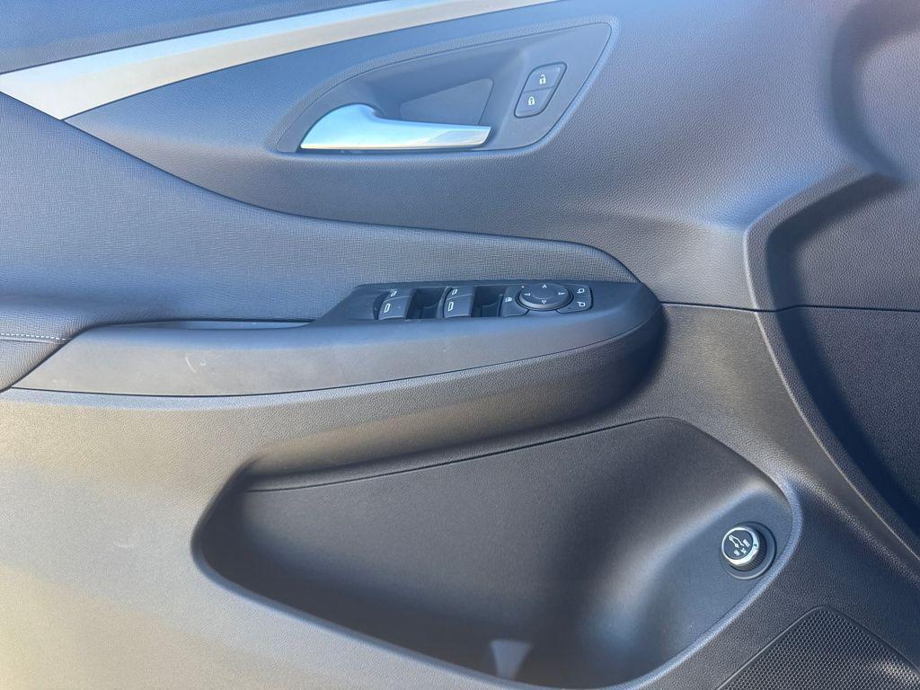 new 2026 Buick Envista car, priced at $27,854