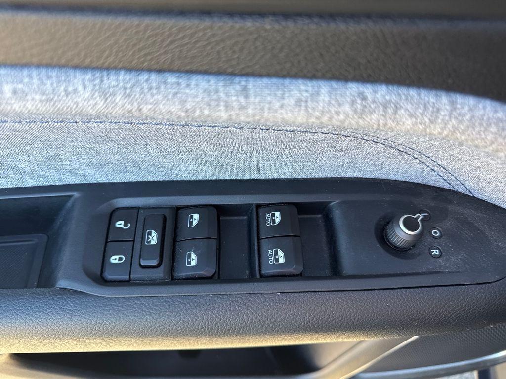 used 2023 Jeep Compass car, priced at $21,497