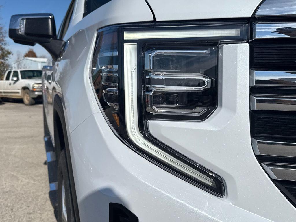 new 2026 GMC Sierra 1500 car, priced at $61,549