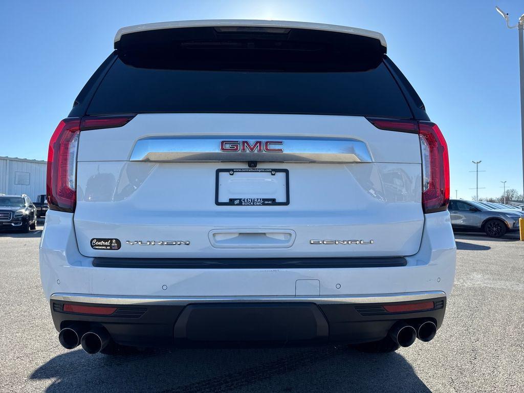 used 2023 GMC Yukon XL car, priced at $59,997