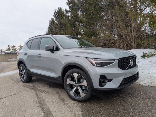 new 2026 Volvo XC40 car