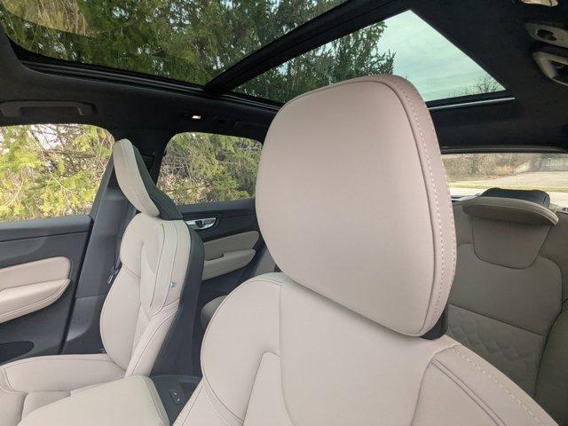 new 2026 Volvo XC60 car