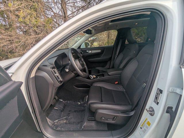 used 2025 Volvo XC40 car, priced at $31,940