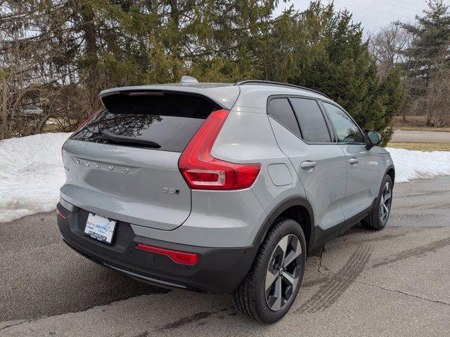 new 2026 Volvo XC40 car