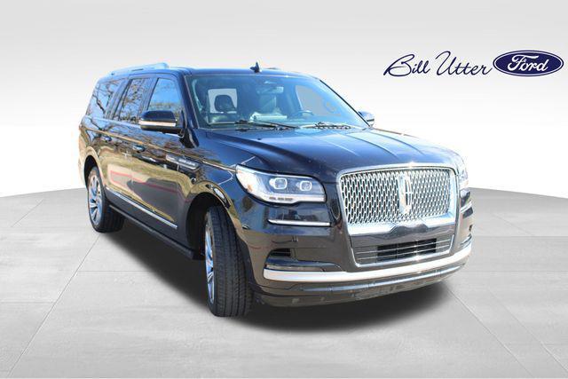 used 2024 Lincoln Navigator car, priced at $57,900