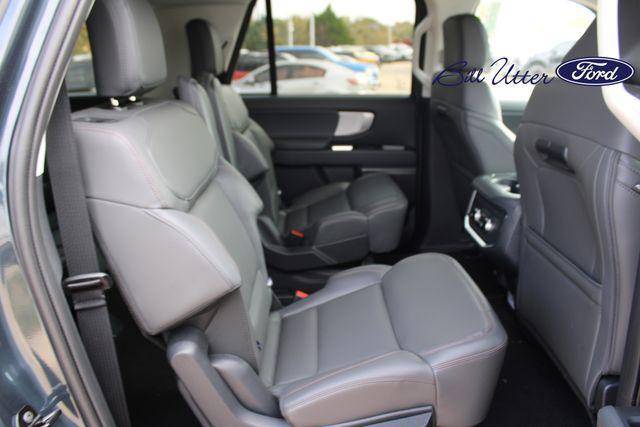 new 2025 Ford Expedition Max car, priced at $70,198