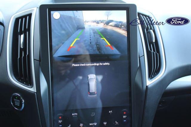 used 2024 Ford Edge car, priced at $17,800