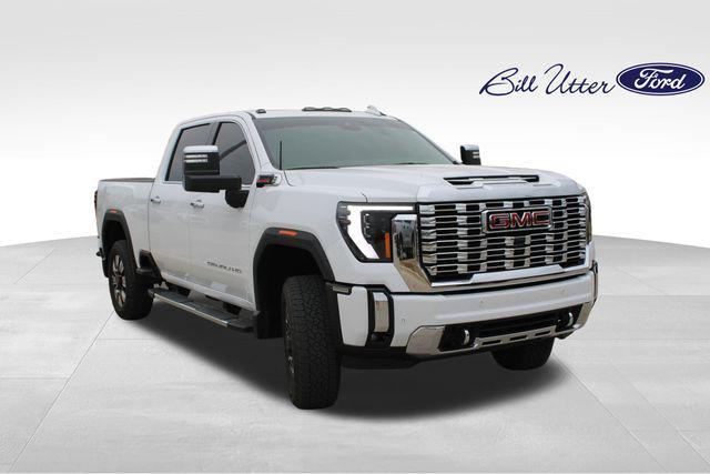 used 2025 GMC Sierra 2500 car, priced at $75,700