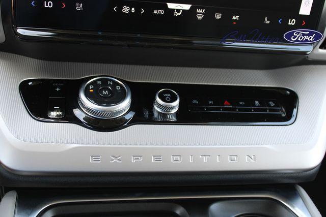 new 2026 Ford Expedition car, priced at $65,251
