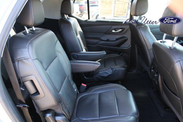 used 2021 Chevrolet Traverse car, priced at $23,690