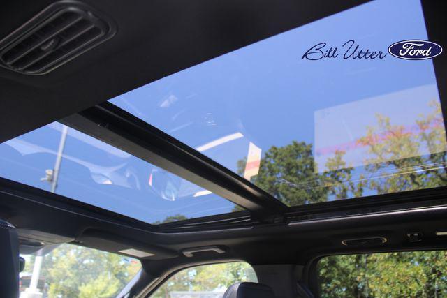 new 2025 Ford Expedition car, priced at $74,995