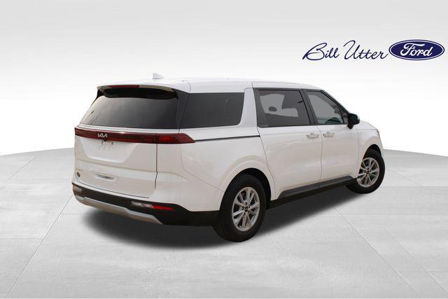 used 2023 Kia Carnival car, priced at $26,200