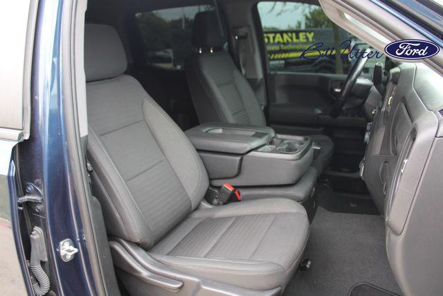 used 2022 Chevrolet Silverado 1500 car, priced at $30,400
