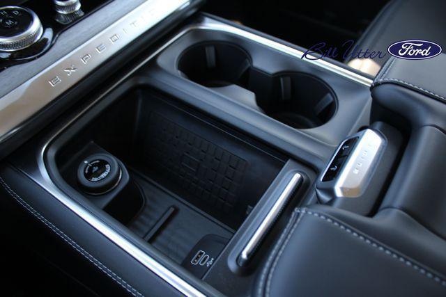 new 2025 Ford Expedition Max car, priced at $77,893