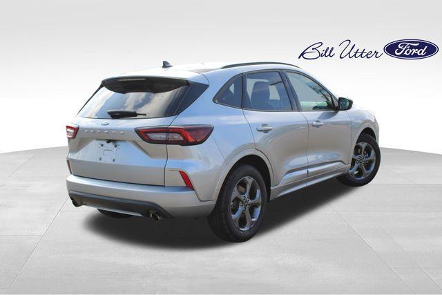 used 2024 Ford Escape car, priced at $17,971