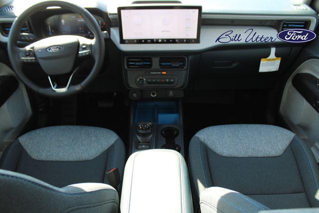 new 2025 Ford Maverick car, priced at $34,694
