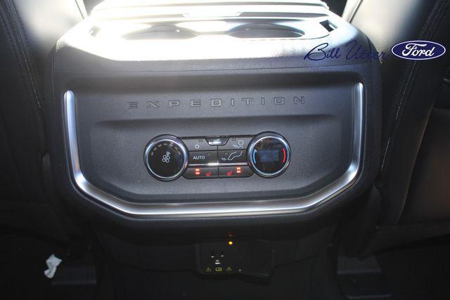 new 2025 Ford Expedition car, priced at $78,289