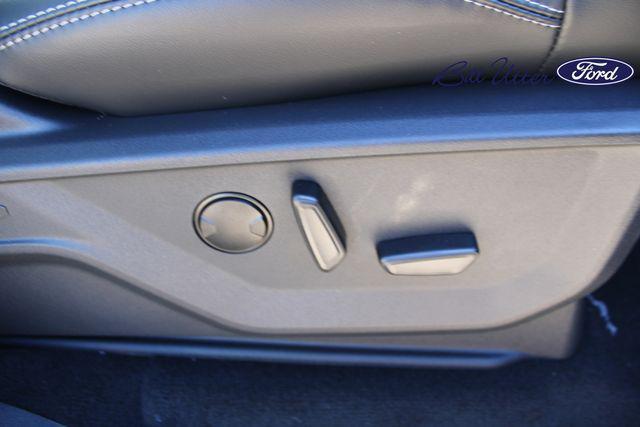 new 2025 Ford Expedition car, priced at $78,289