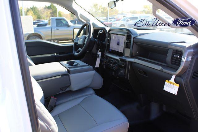 new 2025 Ford F-150 car, priced at $44,316