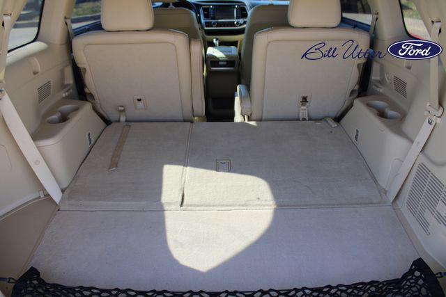 used 2018 Toyota Highlander car, priced at $20,988