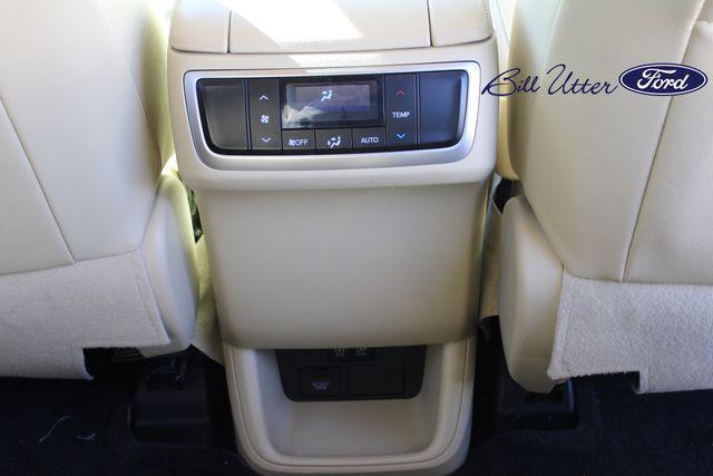 used 2018 Toyota Highlander car, priced at $20,988