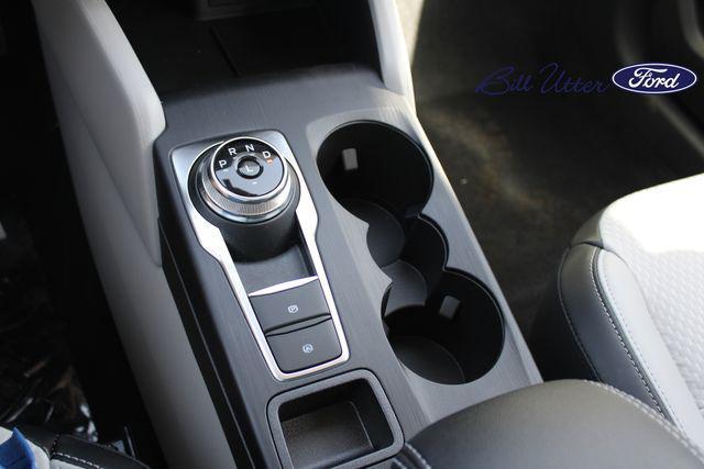 new 2025 Ford Escape PHEV car, priced at $33,499