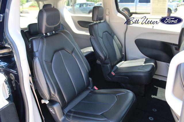 used 2024 Chrysler Pacifica car, priced at $22,584
