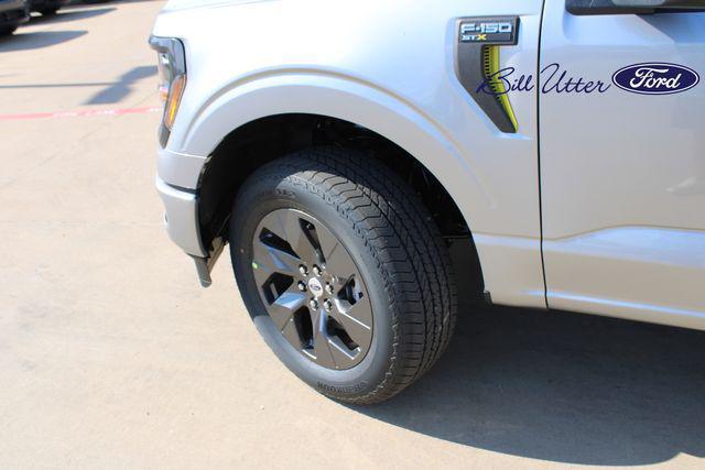 new 2025 Ford F-150 car, priced at $48,732