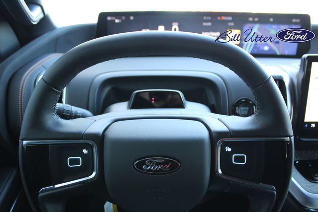 new 2025 Ford Expedition car, priced at $79,994