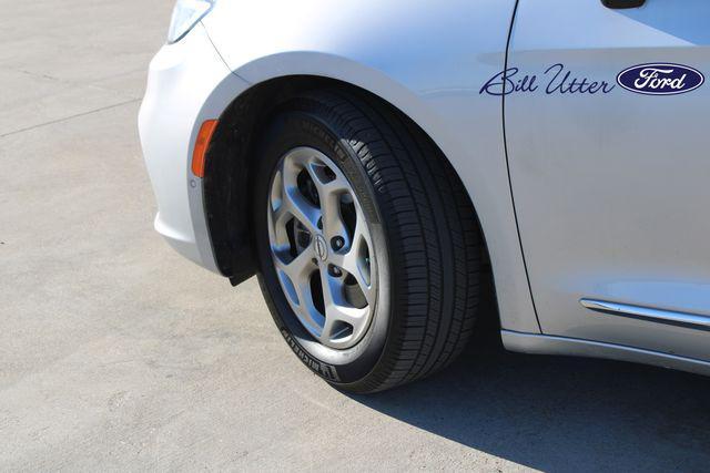 used 2023 Chrysler Pacifica car, priced at $21,500