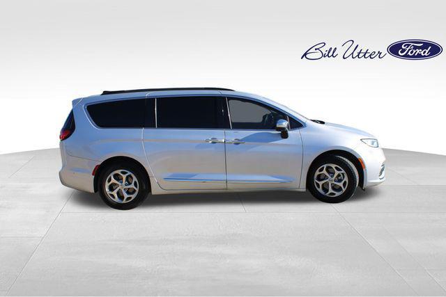 used 2023 Chrysler Pacifica car, priced at $21,500