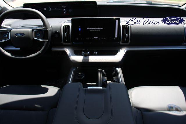 new 2026 Ford Expedition car, priced at $61,990