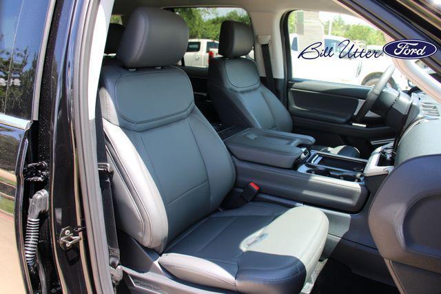new 2026 Ford Expedition car, priced at $61,990