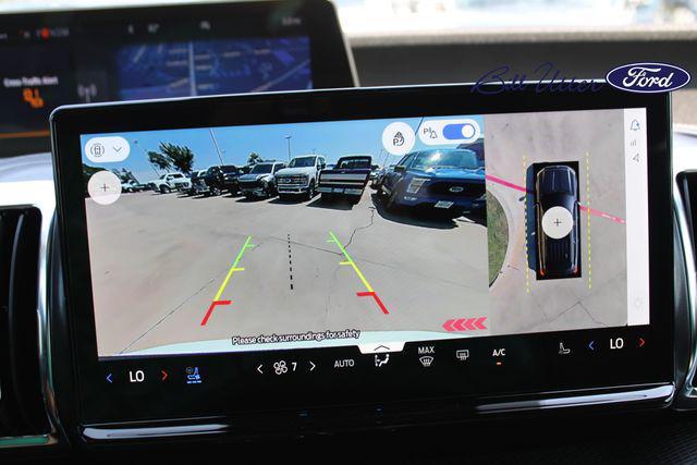 new 2025 Ford Expedition car, priced at $81,510