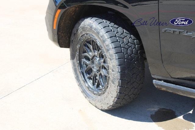 used 2025 GMC Yukon car, priced at $80,901