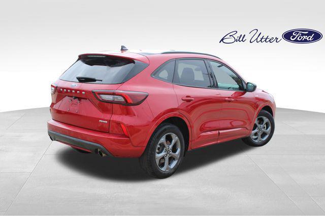 used 2023 Ford Escape car, priced at $19,995