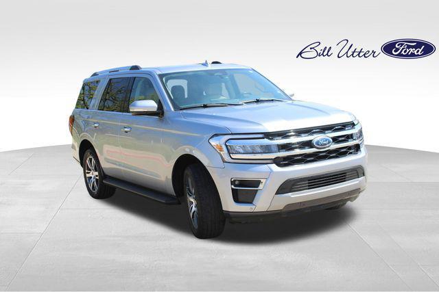 used 2024 Ford Expedition car, priced at $38,655