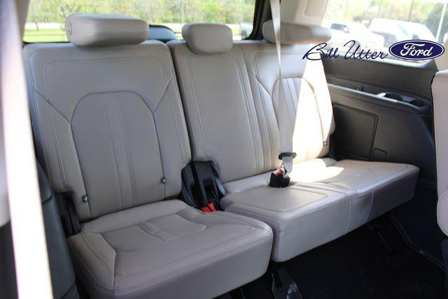 used 2024 Ford Expedition car, priced at $38,655