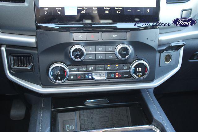 used 2024 Ford Expedition Max car