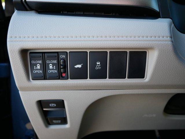 new 2026 Honda Odyssey car, priced at $41,956