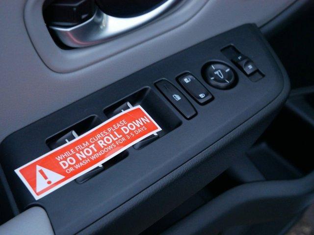 new 2025 Honda Pilot car, priced at $48,073