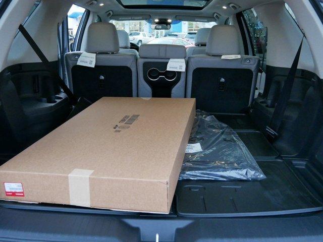 new 2025 Honda Pilot car, priced at $48,073