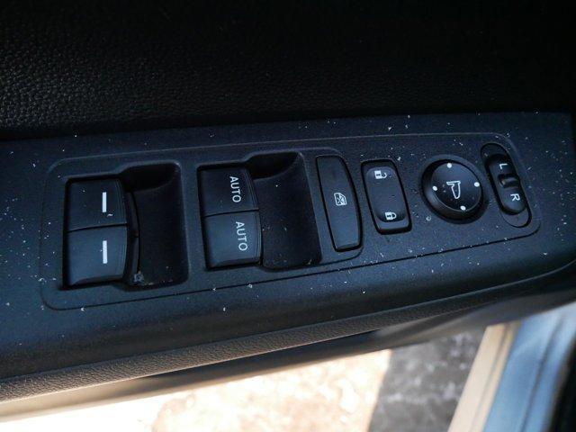 used 2025 Honda CR-V Hybrid car, priced at $29,995