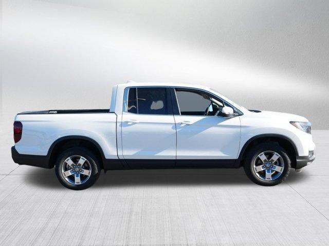 used 2025 Honda Ridgeline car, priced at $36,995