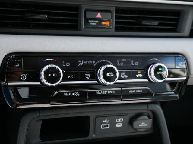 new 2025 Honda Pilot car, priced at $43,560