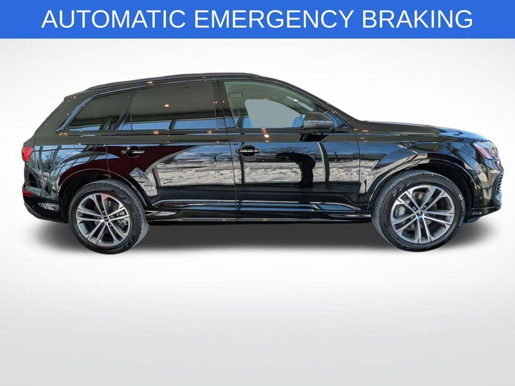 used 2025 Audi Q7 car, priced at $55,995