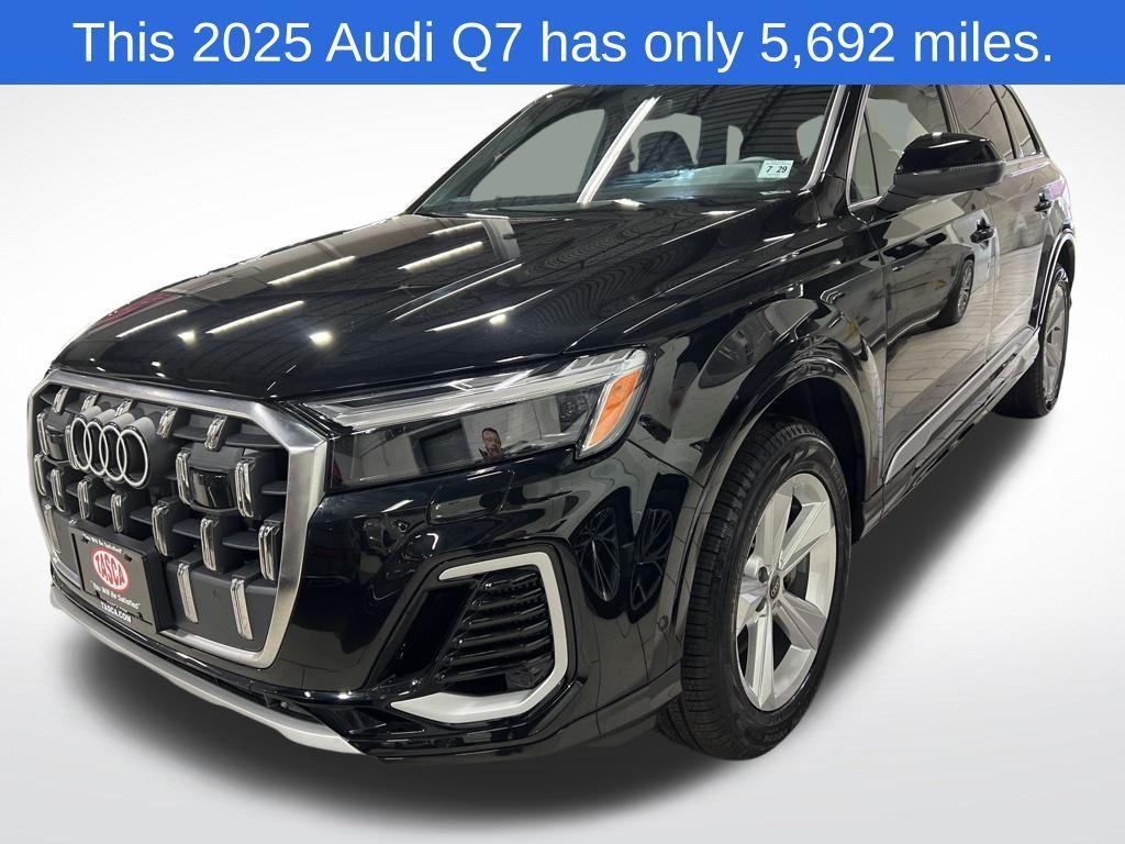 used 2025 Audi Q7 car, priced at $55,185
