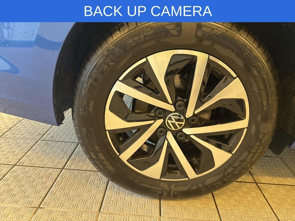 used 2024 Volkswagen Jetta car, priced at $17,595