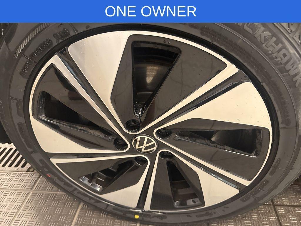 used 2023 Volkswagen Taos car, priced at $21,284